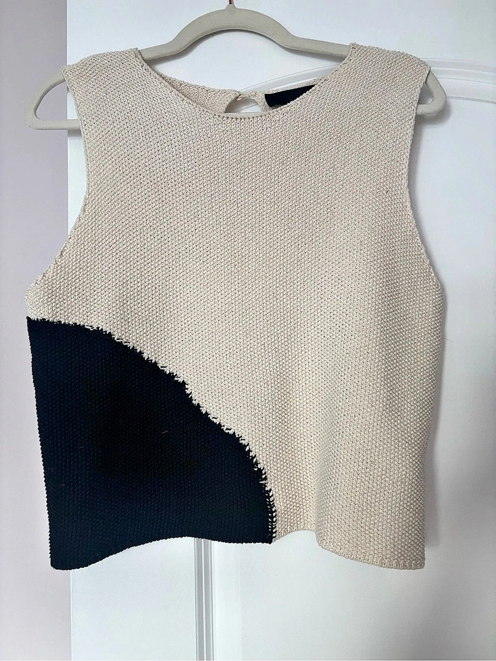 Zara Combination Knit Top Color Block Vest in Beige & Black